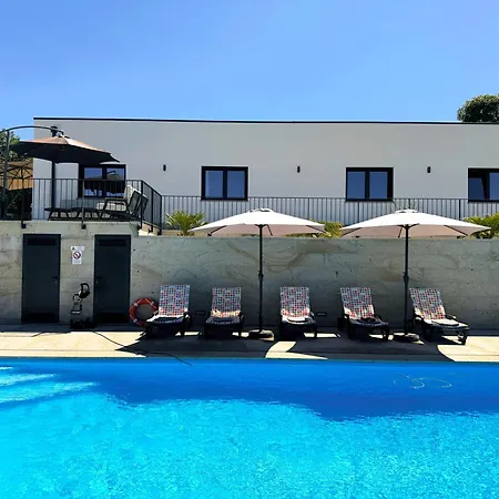 Сasa de vacaciones Whitescape Casa De *