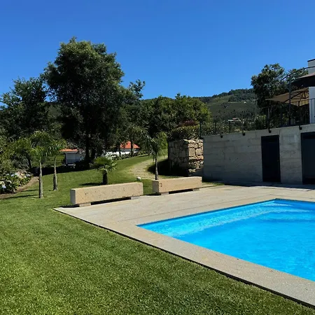 Whitescape Casa De Ferias Feriehus