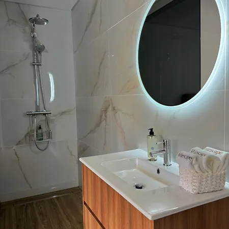 Whitescape Casa De Ferias Feriehus