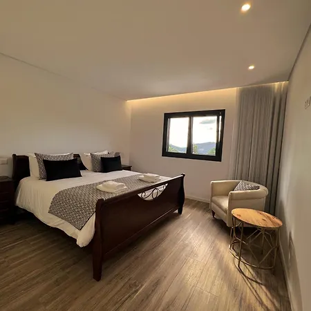 Whitescape Casa De Ferias ポンテ・デ・リマ